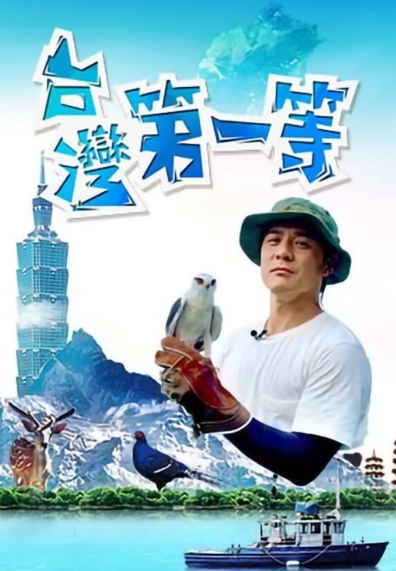【姐弟乱伦】趁周末难得休息和姐姐逛街，看了电影后跑到附近的游戏馆，说是去游戏馆玩其实是想找个地方做爱，于是就有了游戏馆坐爱的故事 - 妻子的秘密