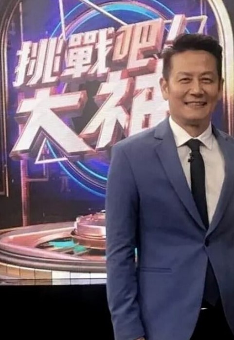 极品良家少妇女子SPA私密保养摸胸模穴淫水留了很多直接无套内射 - 妻子的秘密